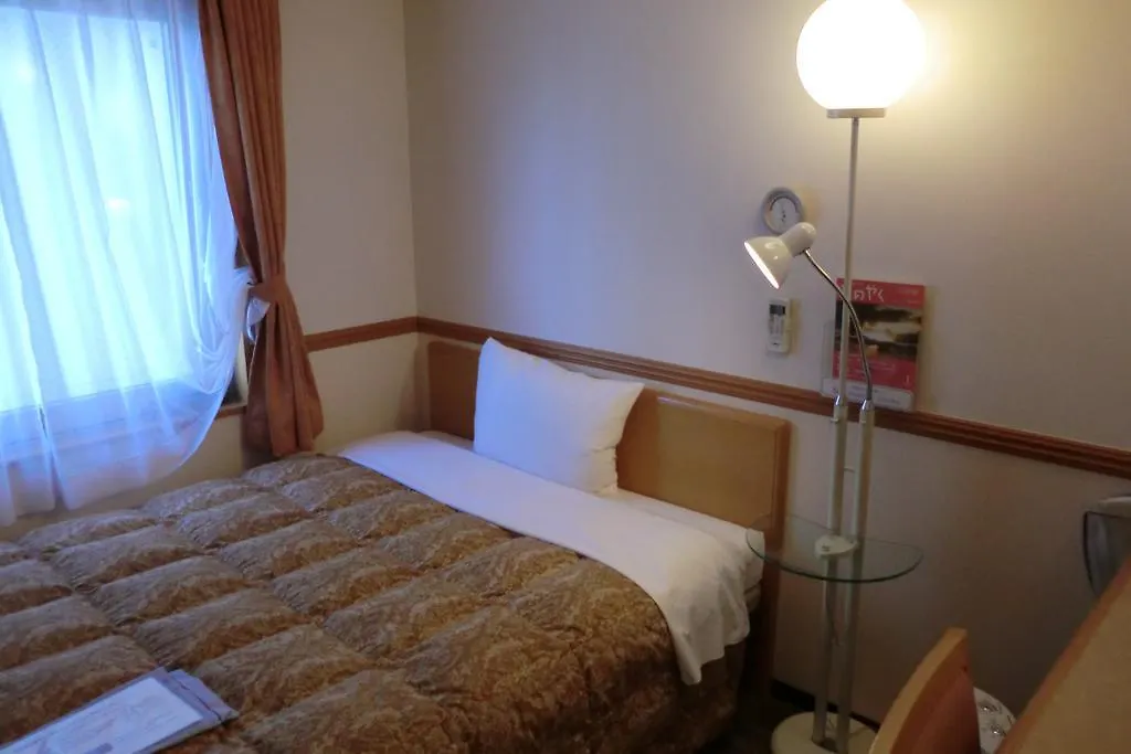 Toyoko Inn Chubu International Airport Honkan Orange Side 2*, Tokoname Japan