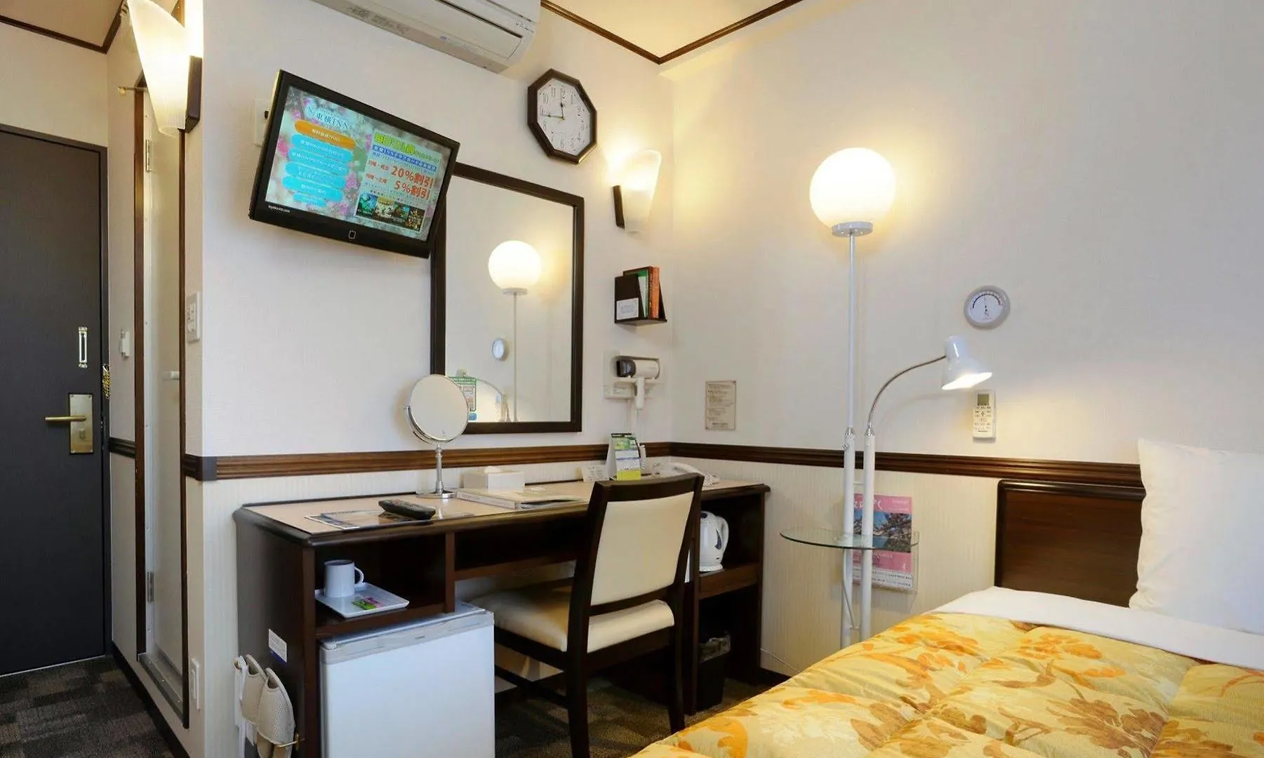** Hotel Toyoko Inn Chubu International Airport Honkan Orange Side Japan