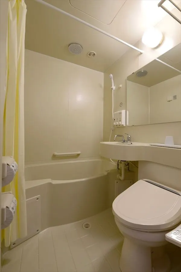 Toyoko Inn Chubu International Airport Honkan Orange Side 2*, Tokoname Japan